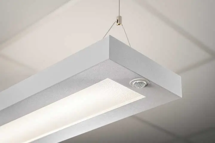 Lampada a sospensione Aquila