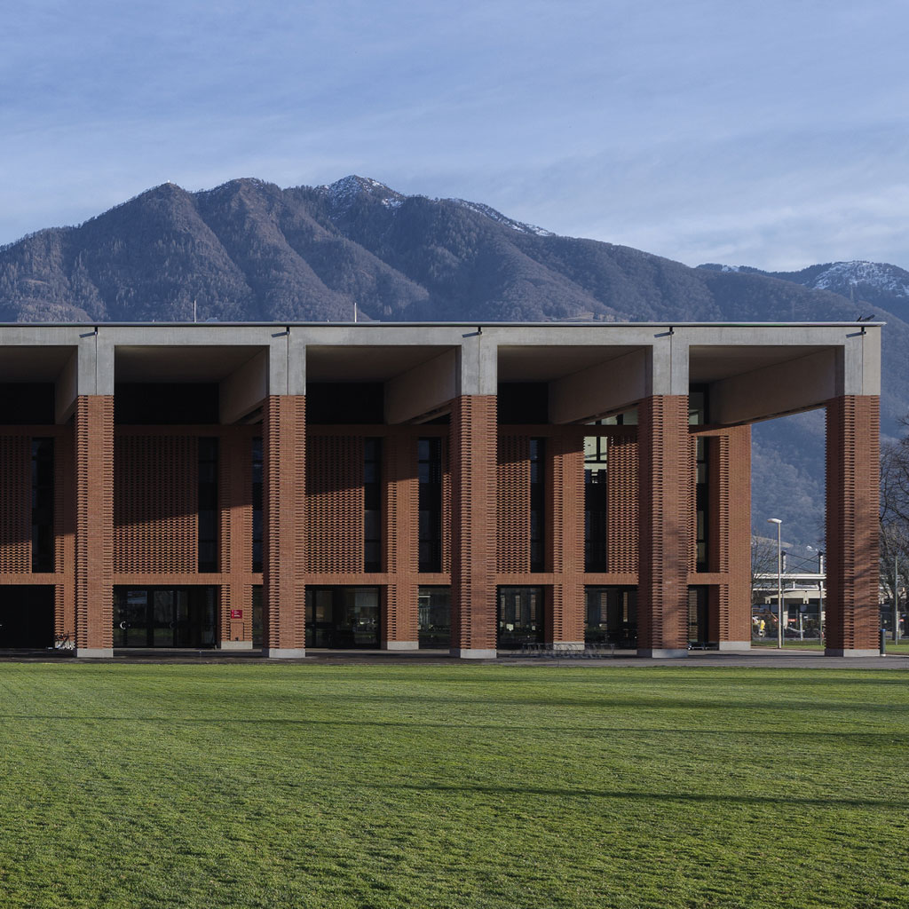 Sportzentrum CST, Tenero (TI) []